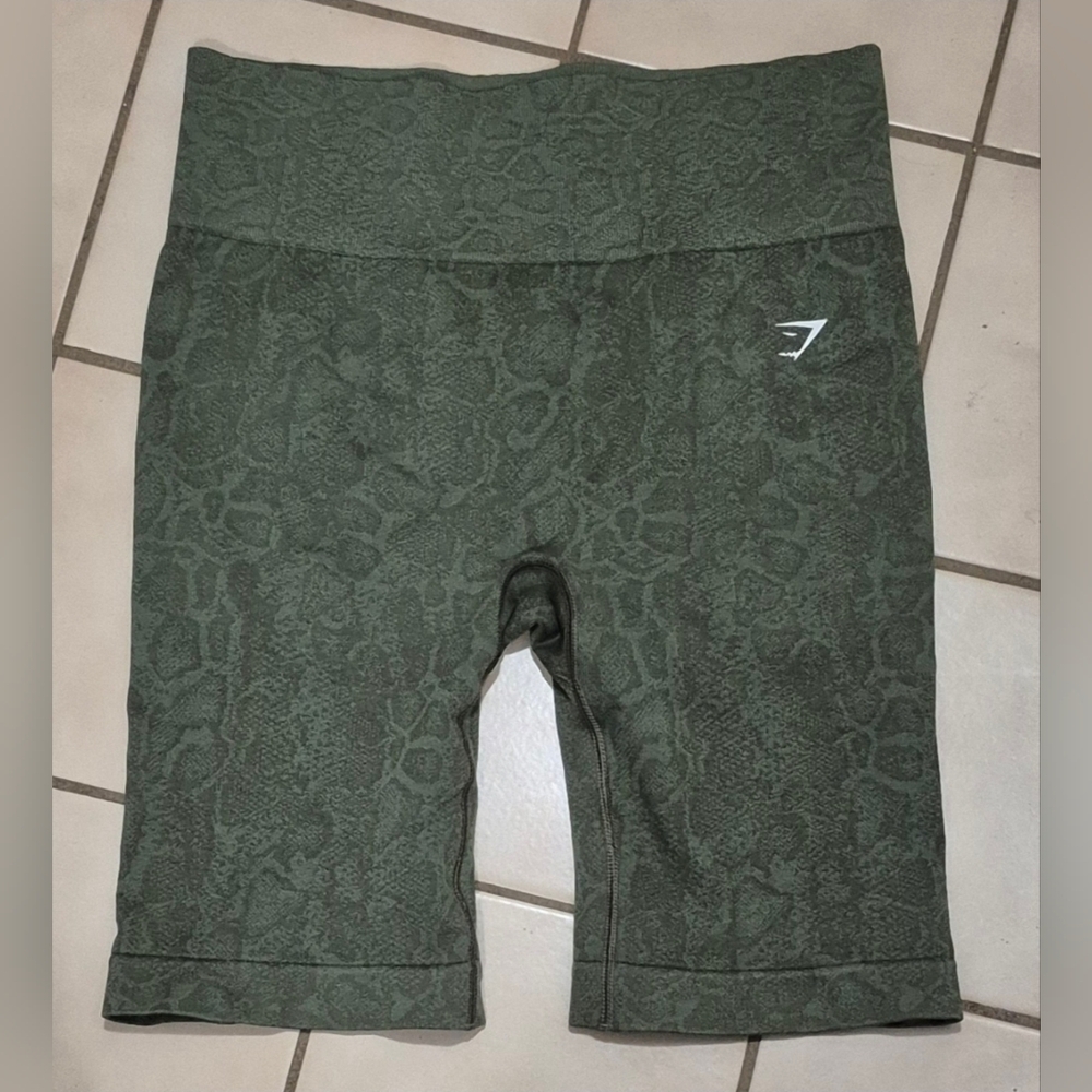 Gymshark Snakeskin Textured High-Waisted Biker Shorts — Olive Green (Size S)